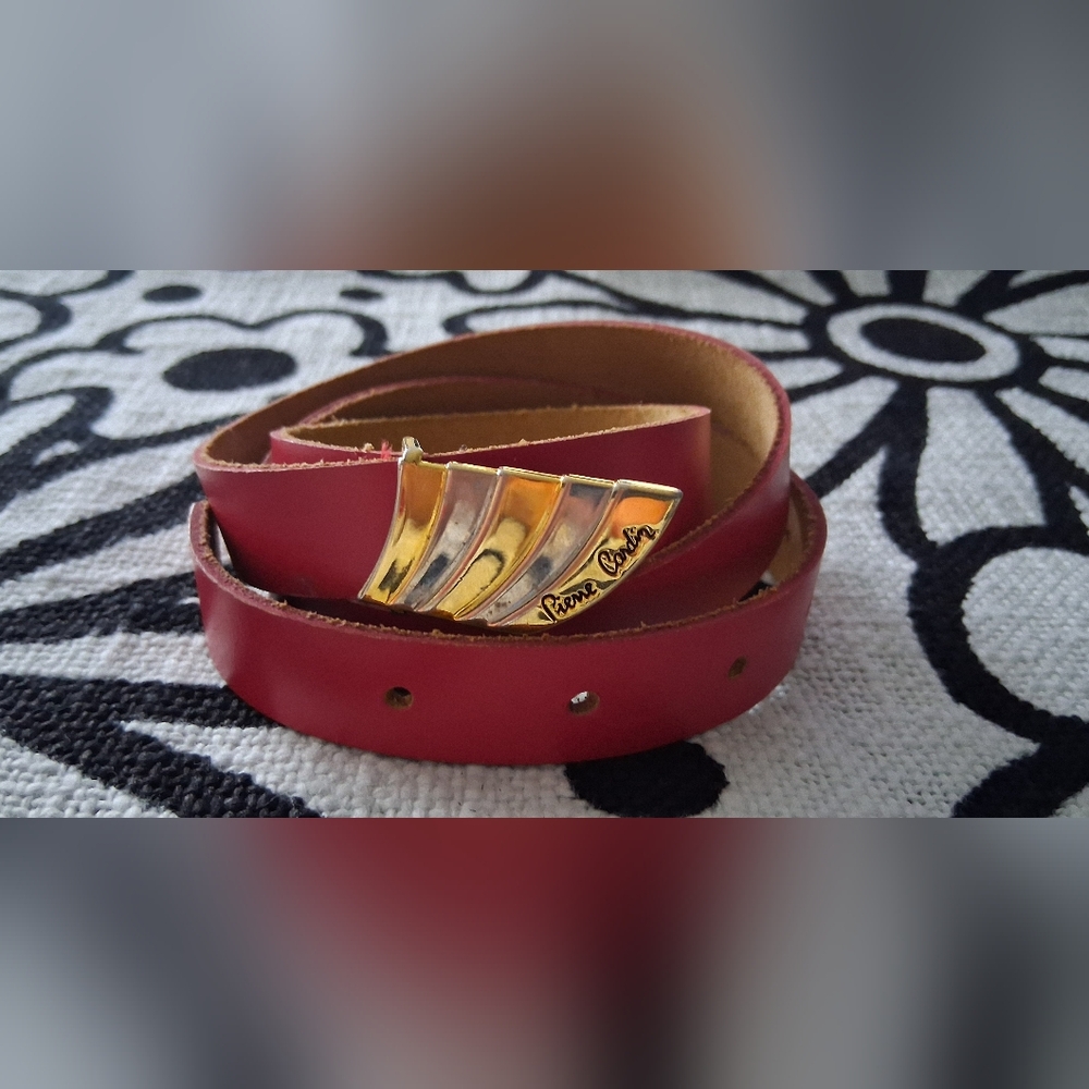 Vintage‎ Pierre Cardin Women’s Large Red Full Grain Cowhide Leather Belt